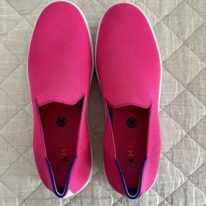 EUC Rothy’s sneaker bubblegum pink size 10